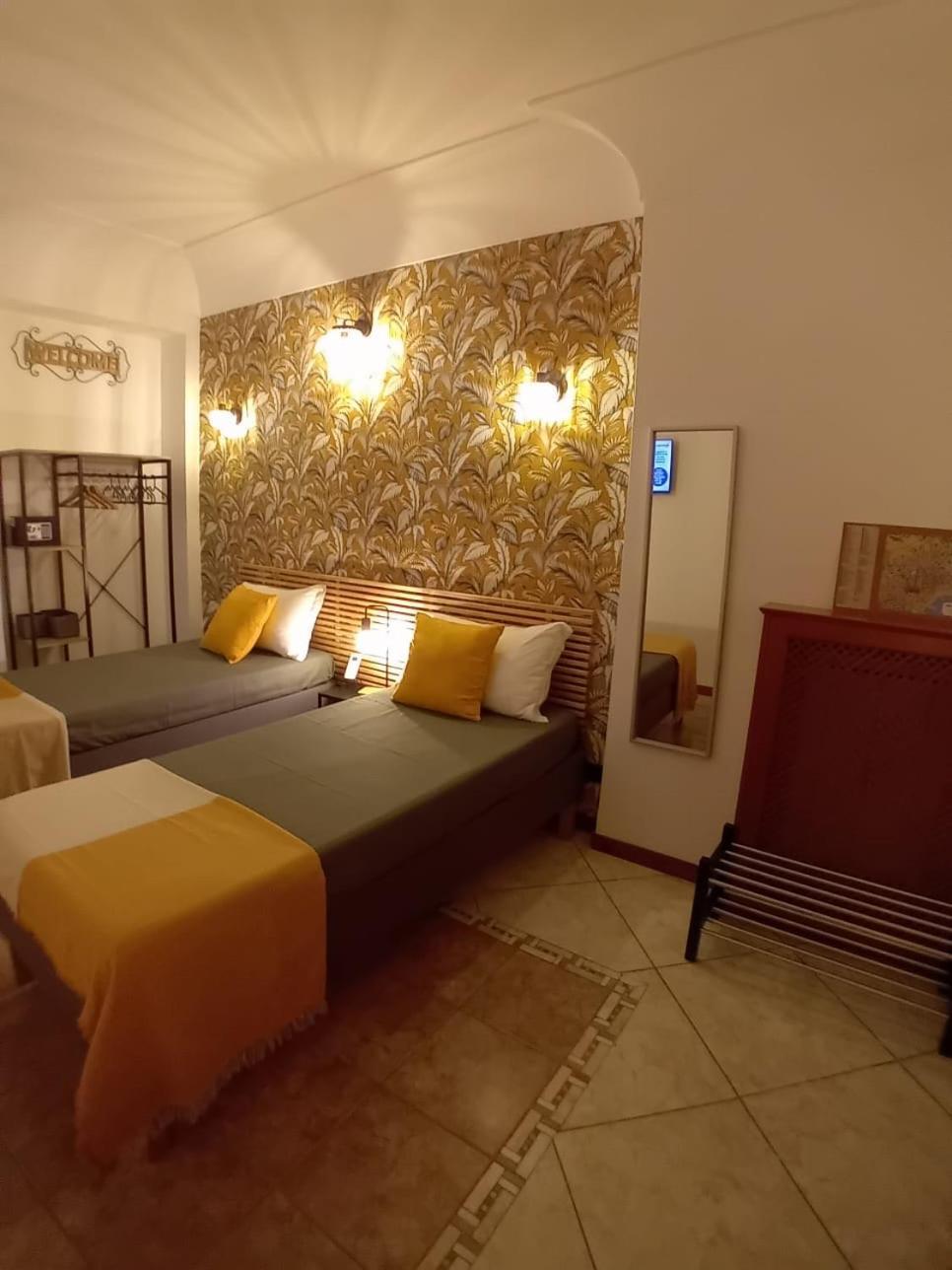 Reginella House Hotel Napoli Ngoại thất bức ảnh