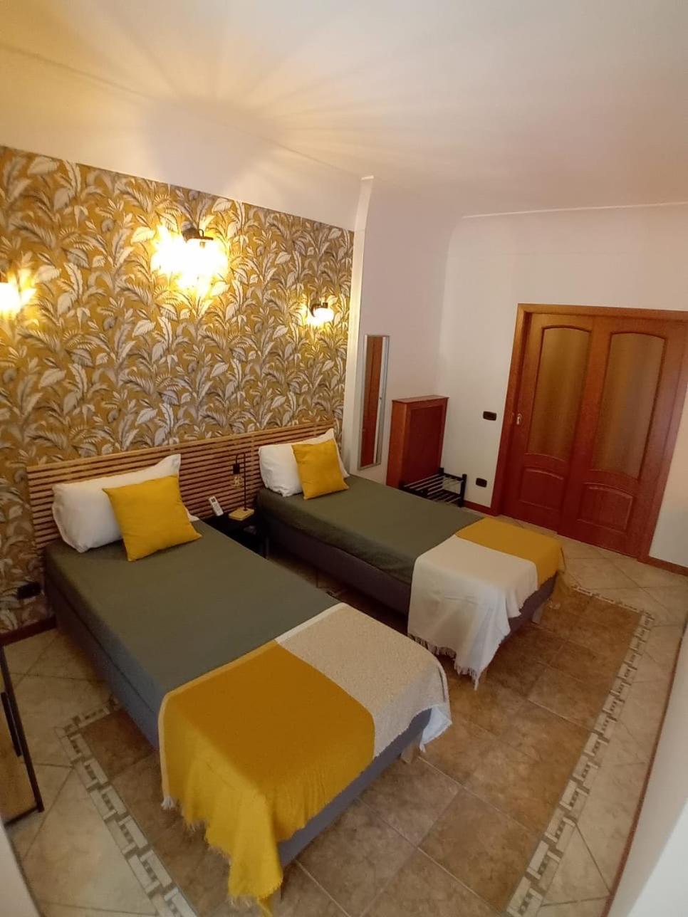 Reginella House Hotel Napoli Ngoại thất bức ảnh