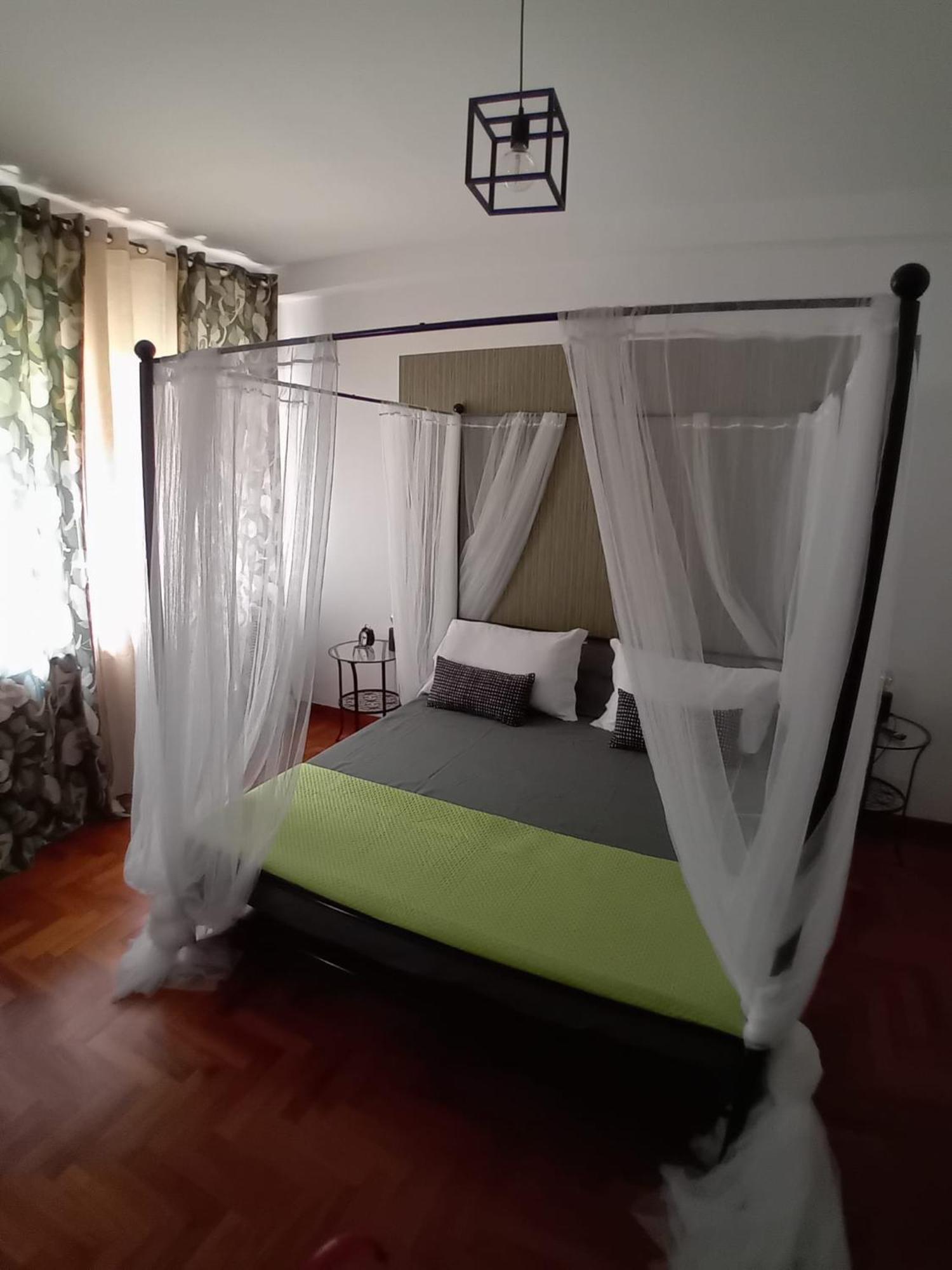 Reginella House Hotel Napoli Ngoại thất bức ảnh