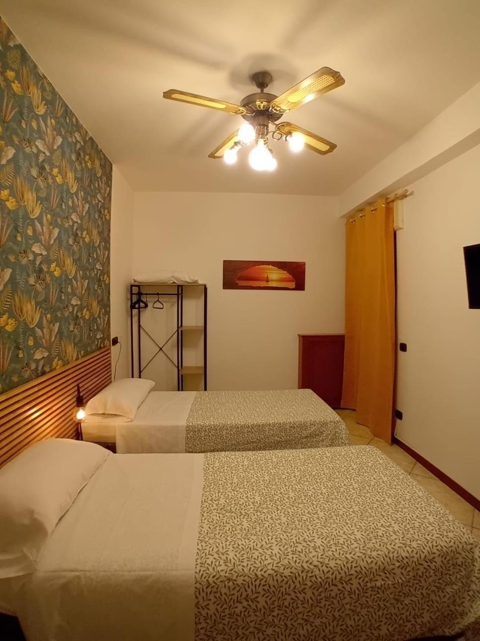 Reginella House Hotel Napoli Ngoại thất bức ảnh
